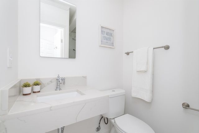 1620 Beacon Street, Brookline, MA 02446