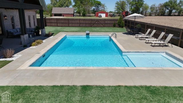 808 Balcom, Trumann, AR 72472