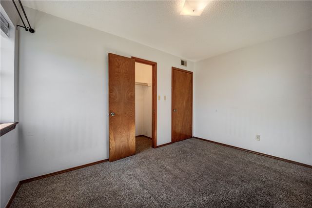 2007 N 30th Street, Van Buren, AR 72956