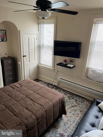 3926 FAIRMOUNT AVE, Philadelphia, PA 19104