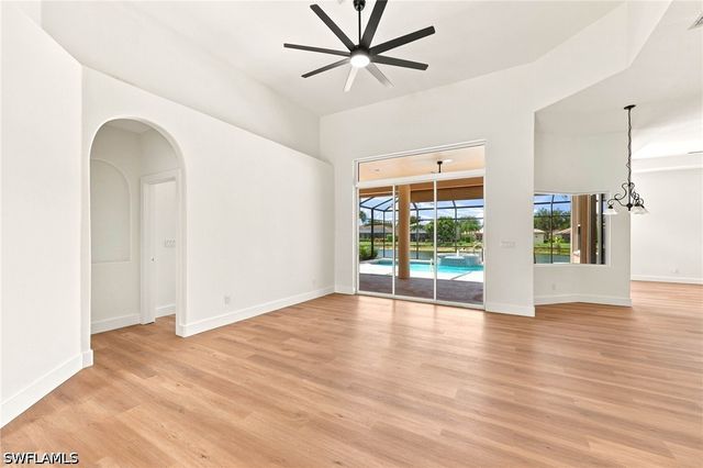 14810 Fripp Island CT, Naples, FL 34119