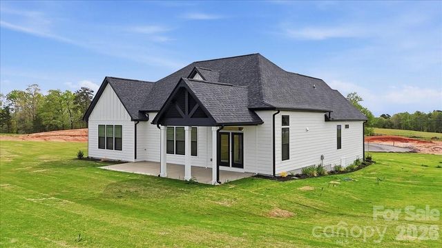36 Sky Lane Court 1, Columbus, NC 28722