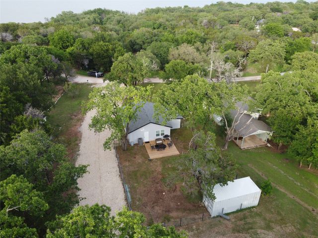 164 County Road 1429, Morgan, TX 76671