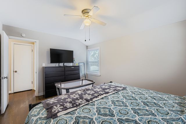 1433 Bristol Avenue, Westchester, IL 60154