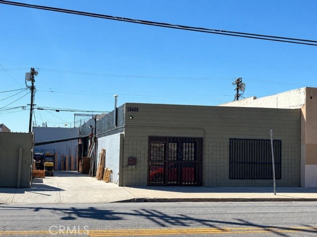 10469 San Fernando, Pacoima, CA 91331 — exterior