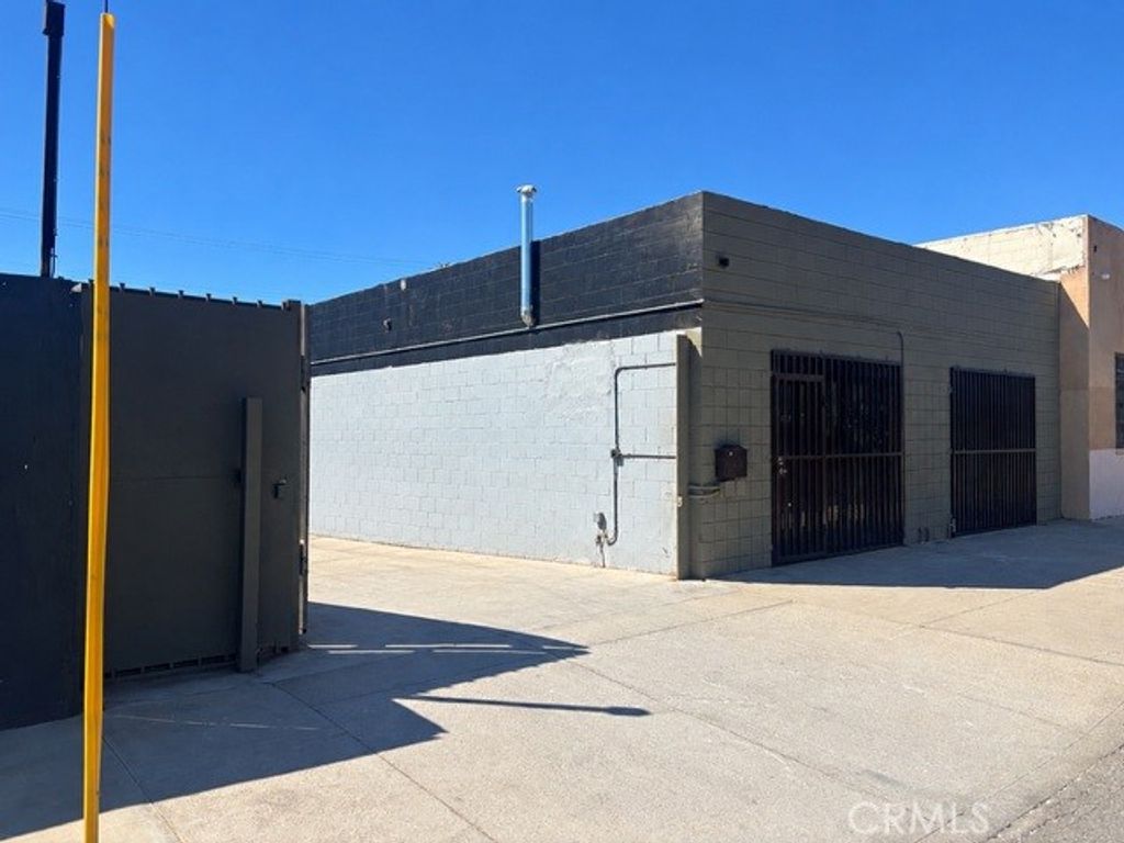 10469 San Fernando, Pacoima, CA 91331 — photo 2