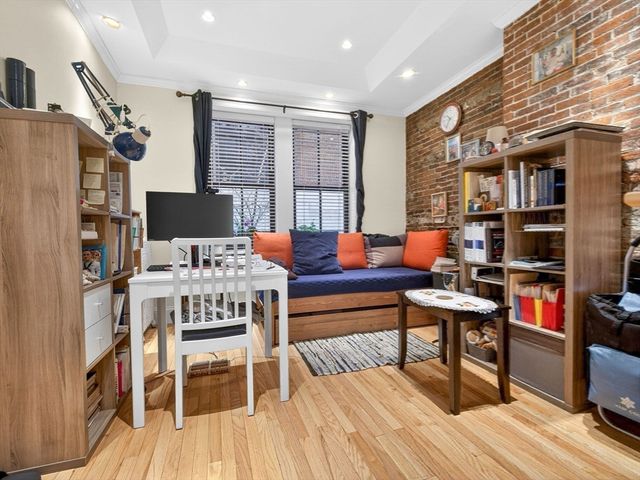 52 Temple Street, Boston, MA 02114