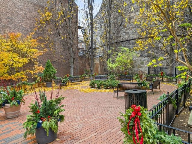 52 Temple Street, Boston, MA 02114