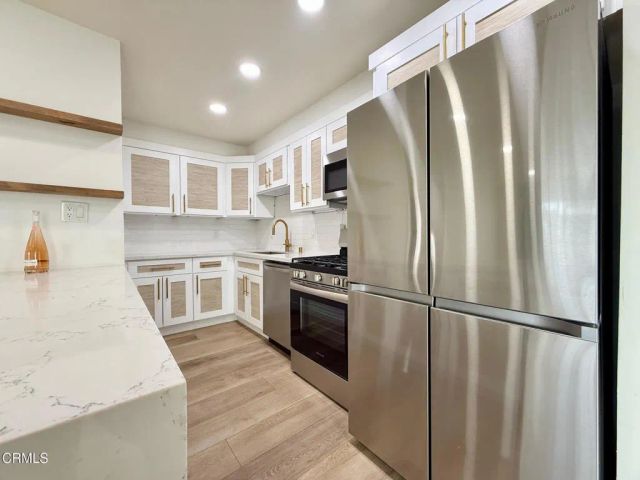 660 Sunfish Way, Port Hueneme, CA 93041