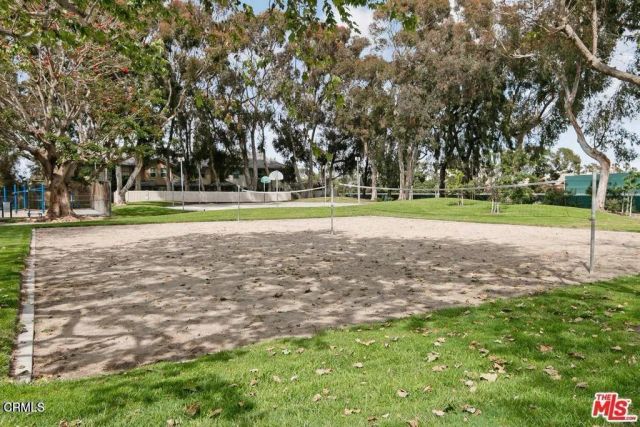 660 Sunfish Way, Port Hueneme, CA 93041