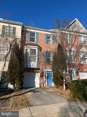 2624 EMERSON DR, Frederick, MD 21702