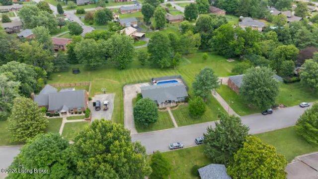613 El Dorado Dr, Elizabethtown, KY 42701