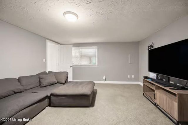 613 El Dorado Dr, Elizabethtown, KY 42701