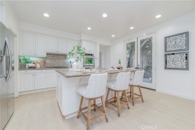 83 Twin Gables, Irvine, CA 92620