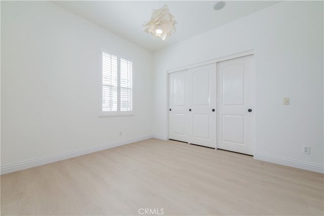 83 Twin Gables, Irvine, CA 92620