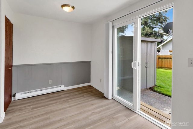 211 Maple Street, Lynden, WA 98264