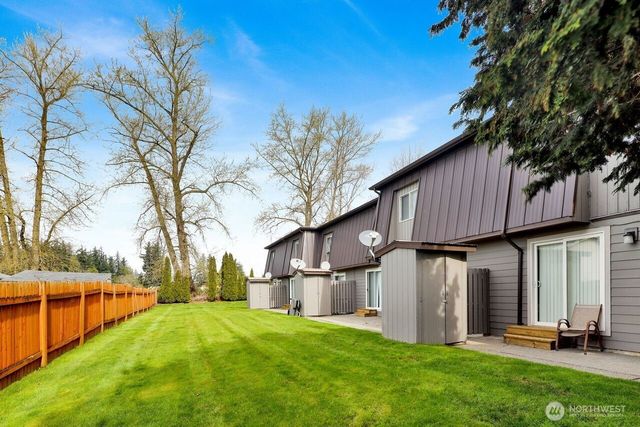 211 Maple Street, Lynden, WA 98264