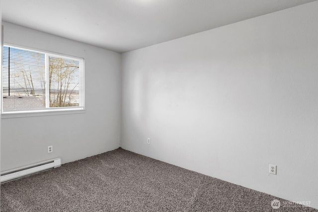 211 Maple Street, Lynden, WA 98264