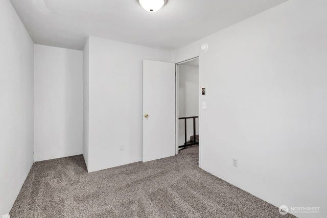 211 Maple Street, Lynden, WA 98264
