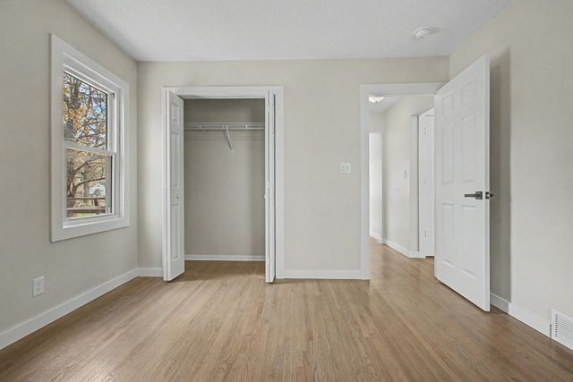 5544 Dupont Avenue N, Brooklyn Center, MN 55430