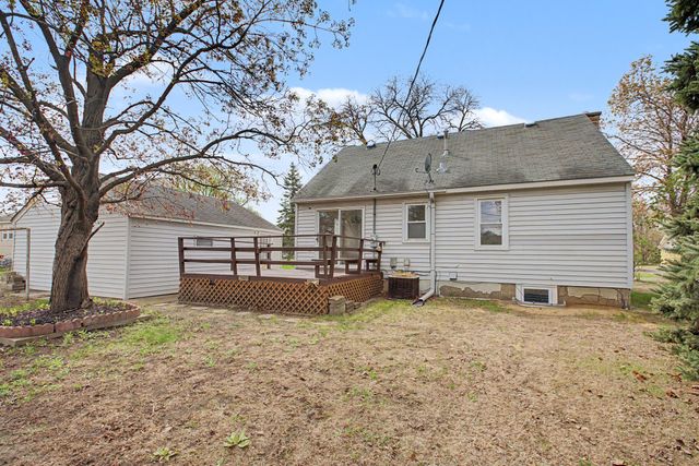 5544 Dupont Avenue N, Brooklyn Center, MN 55430