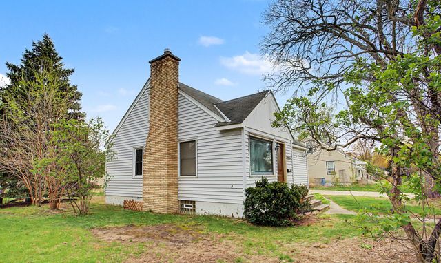 5544 Dupont Avenue N, Brooklyn Center, MN 55430