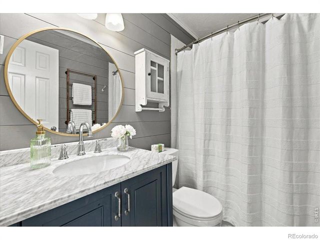 2809 Lake Hollow Road, Berthoud, CO 80513