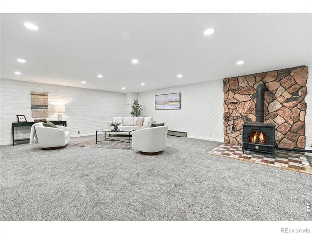 2809 Lake Hollow Road, Berthoud, CO 80513