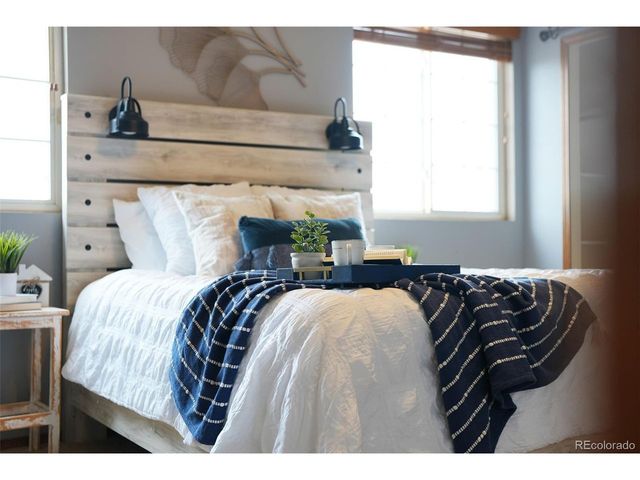 6095 Breeze Ct, Colorado Springs, CO 80918