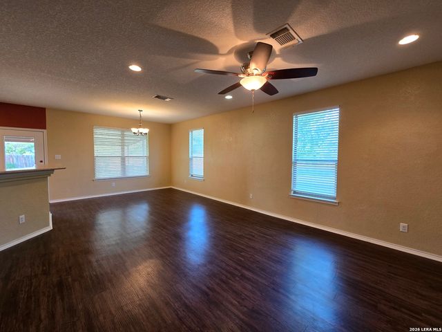 1492 Jordan Crossing, New Braunfels, TX 78130