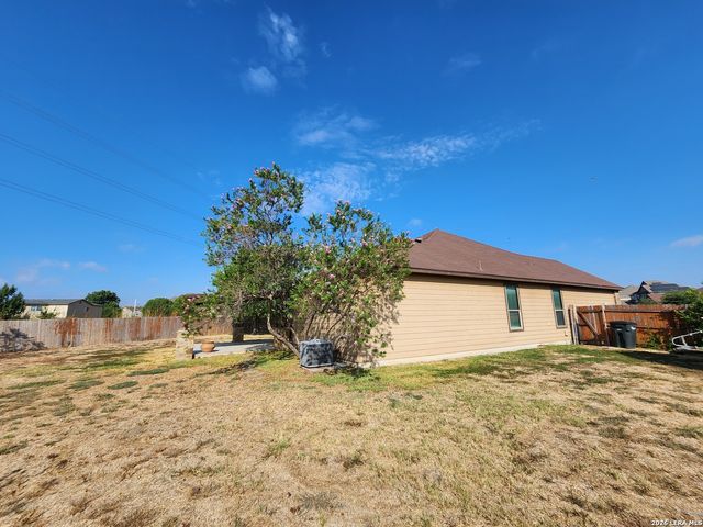 1492 Jordan Crossing, New Braunfels, TX 78130