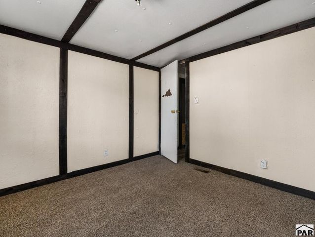 387 E Stewart Dr, Pueblo West, CO 81007