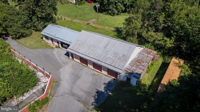 2148 DELMAR ORCHARD RD, Martinsburg, WV 25403