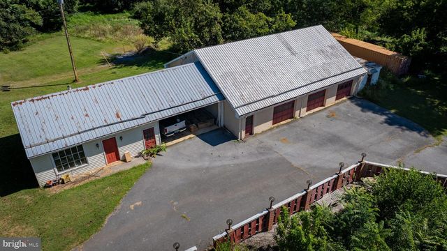 2148 DELMAR ORCHARD RD, Martinsburg, WV 25403