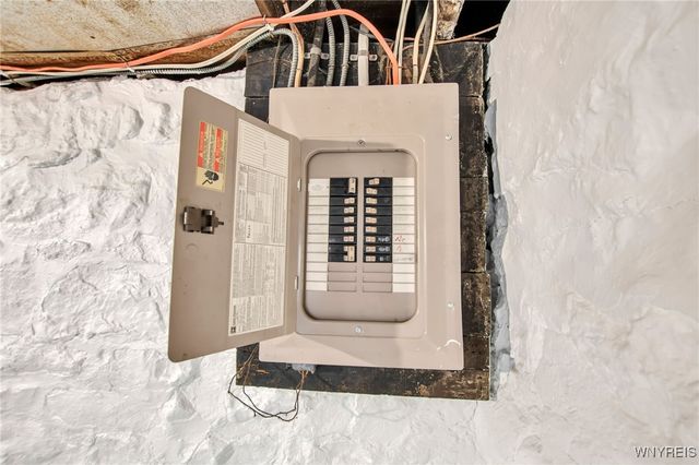 42 Hennepin Street, Buffalo, NY 14206