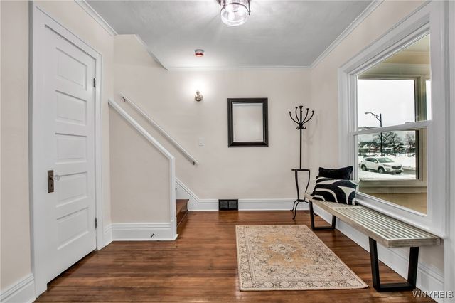 42 Hennepin Street, Buffalo, NY 14206