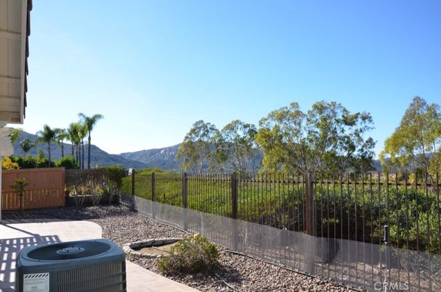 45311 Callesito Ordenes, Temecula, CA 92592