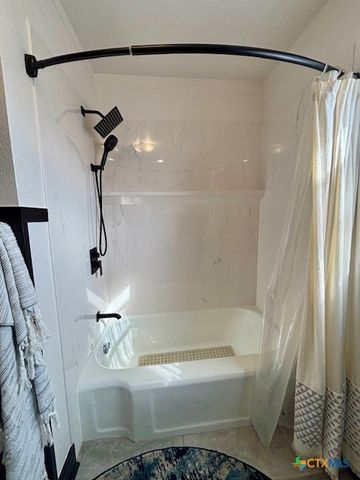 1008 Pleasant Street, Gatesville, TX 76528