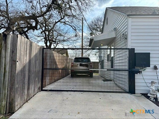 1008 Pleasant Street, Gatesville, TX 76528