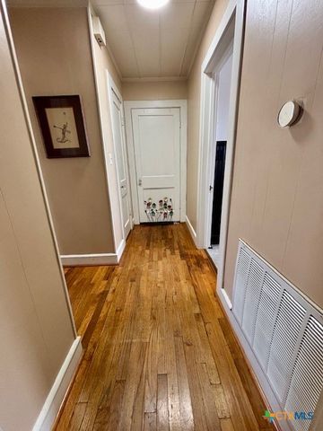 1008 Pleasant Street, Gatesville, TX 76528