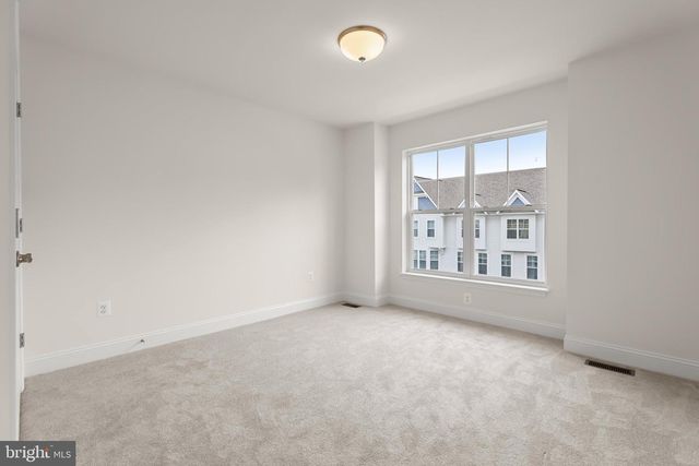 3 GREENSBOROUGH RD, Reisterstown, MD 21136