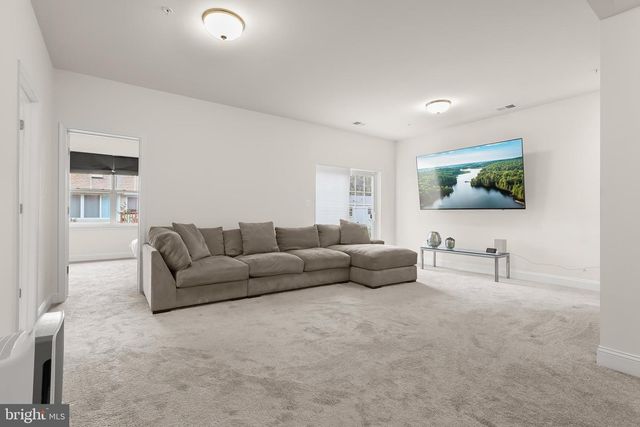 3 GREENSBOROUGH RD, Reisterstown, MD 21136