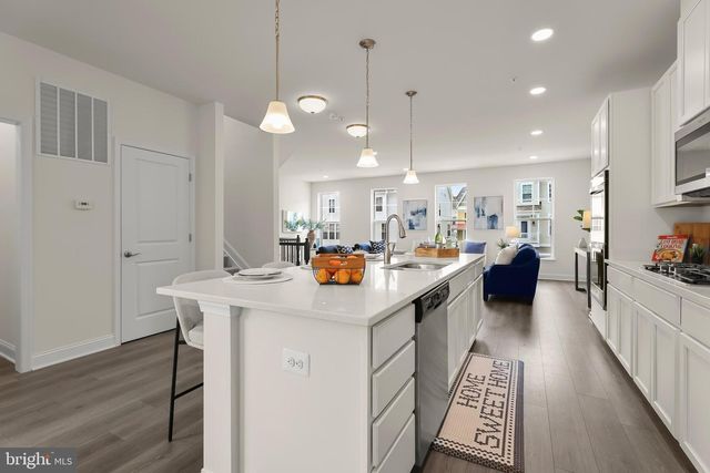 3 GREENSBOROUGH RD, Reisterstown, MD 21136