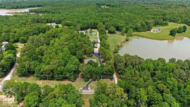 3898 County Road 318, Bono, AR 72416