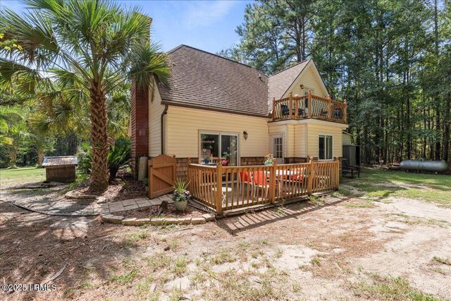 168 Walker Road, Early Branch, SC 29916