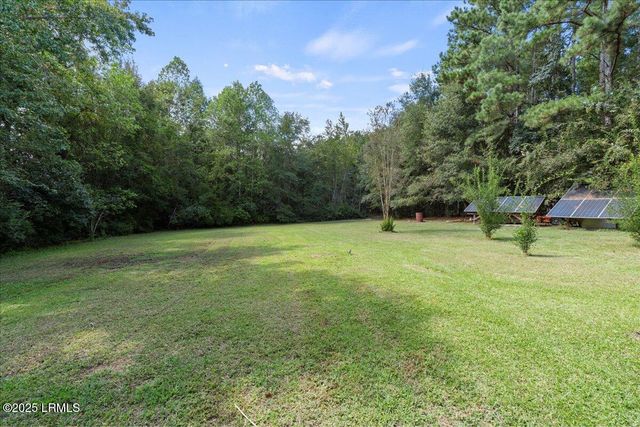 168 Walker Road, Early Branch, SC 29916