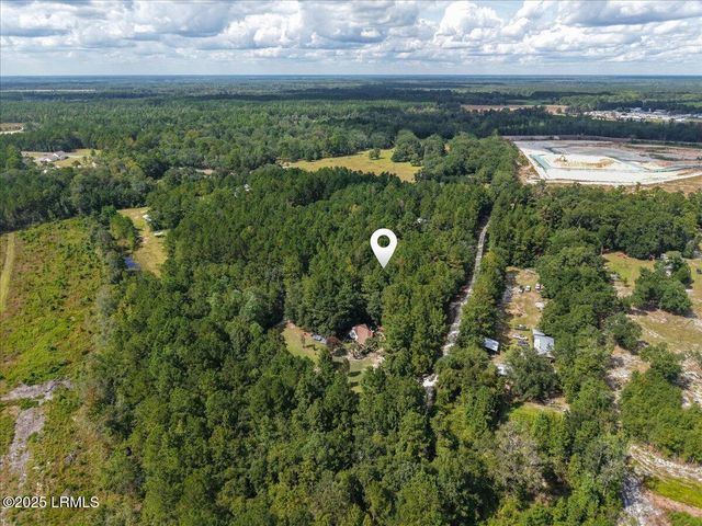 168 Walker Road, Early Branch, SC 29916