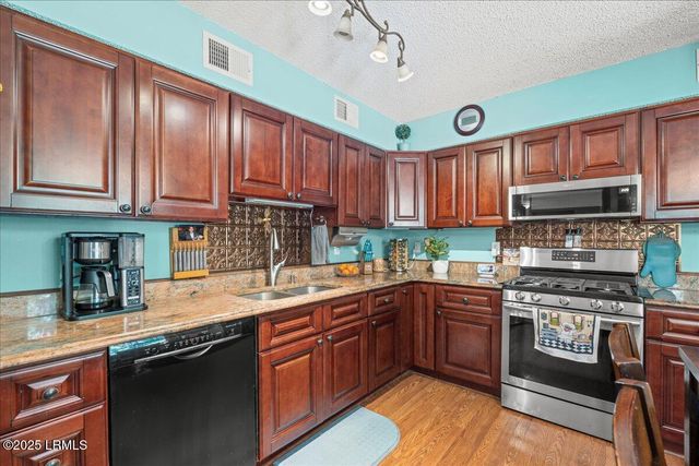 168 Walker Road, Early Branch, SC 29916