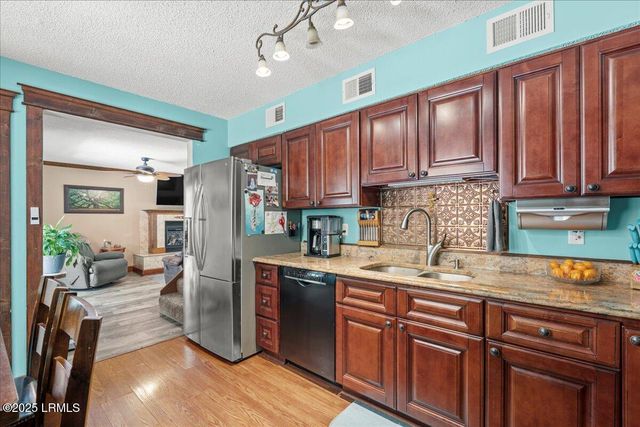 168 Walker Road, Early Branch, SC 29916
