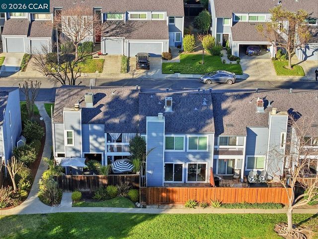 242 Ashley Cir, Danville, CA 94526